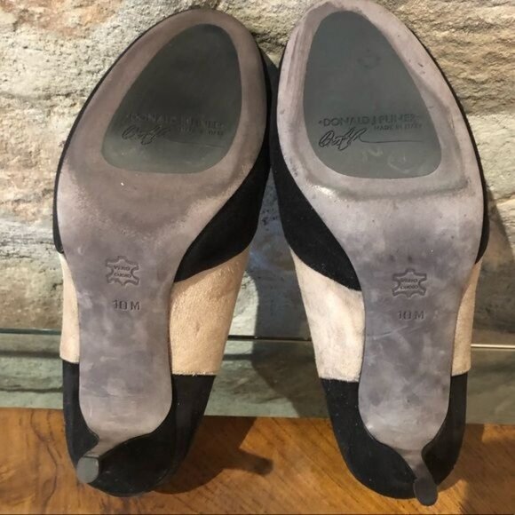Donald J Pliner Lasse 0202 Black Taupe Suede Designer Heel Pump Booties Size 10 - Picture 5 of 8